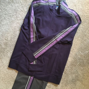 NEW~Two Piece Activewear/Jogging Set
